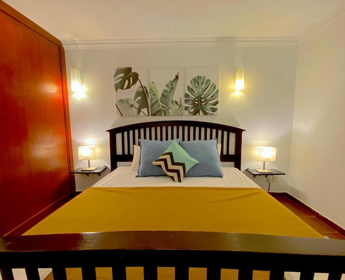 12Haven - Stunning Seaside Luxury Villa PortDickson Port Dickson Exteriör bild