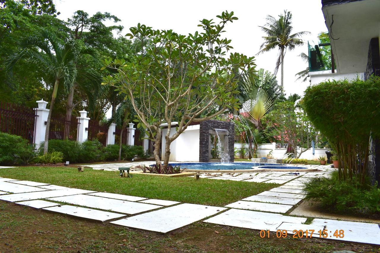12Haven - Stunning Seaside Luxury Villa PortDickson Port Dickson Exteriör bild